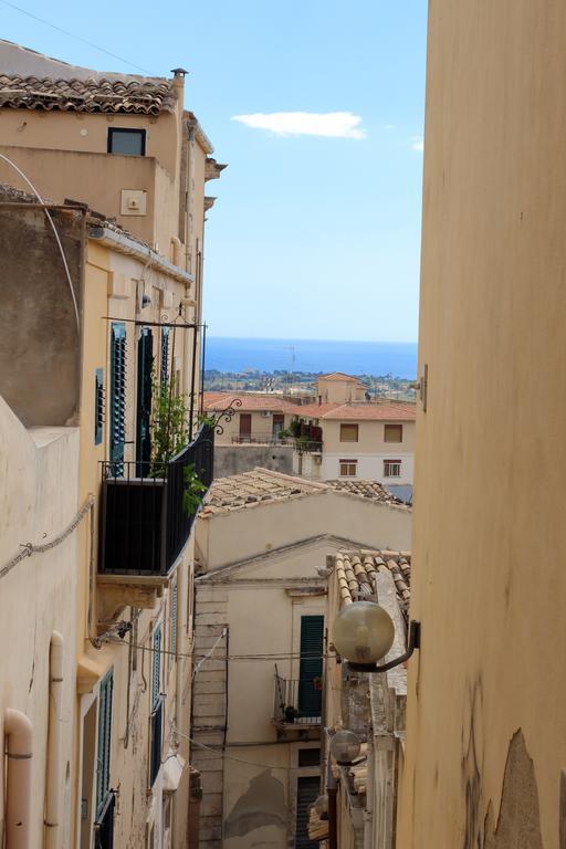 Melodia3 Suites Noto Exterior foto